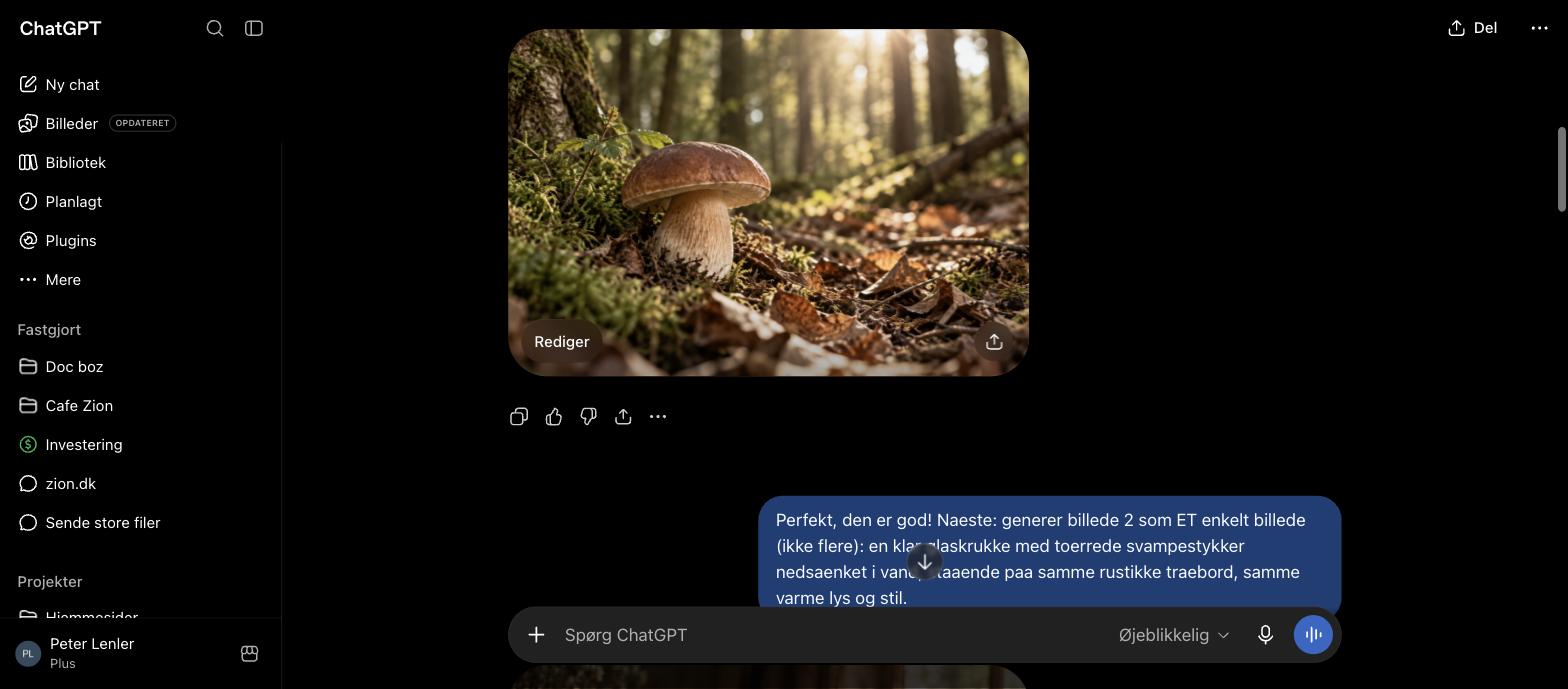 Vild svamp i skovbunden mellem mos